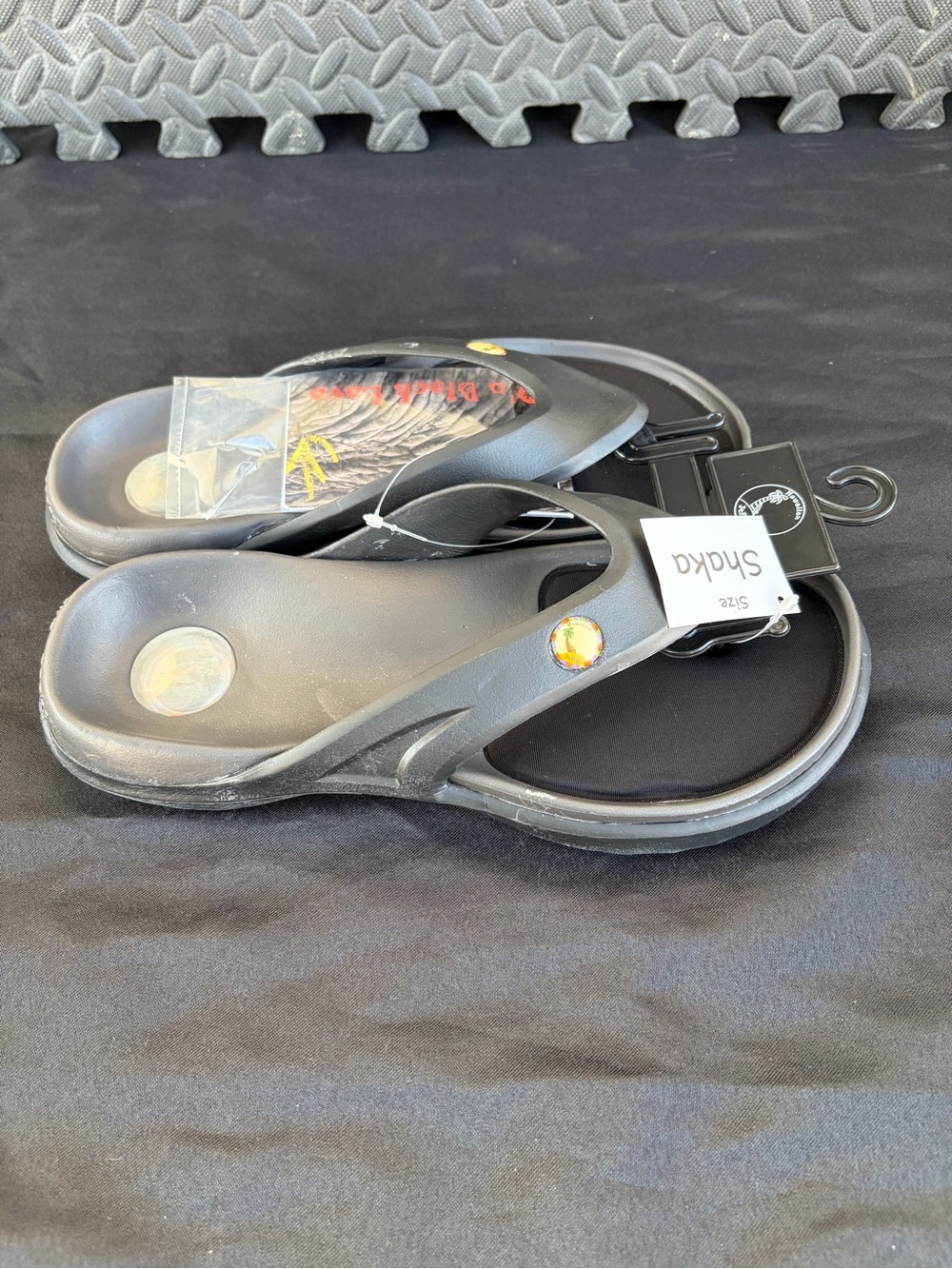 O’ o Black Lava Hawaiian Jellys Ultra Comfort Unisex  Sandals Women's Size 9